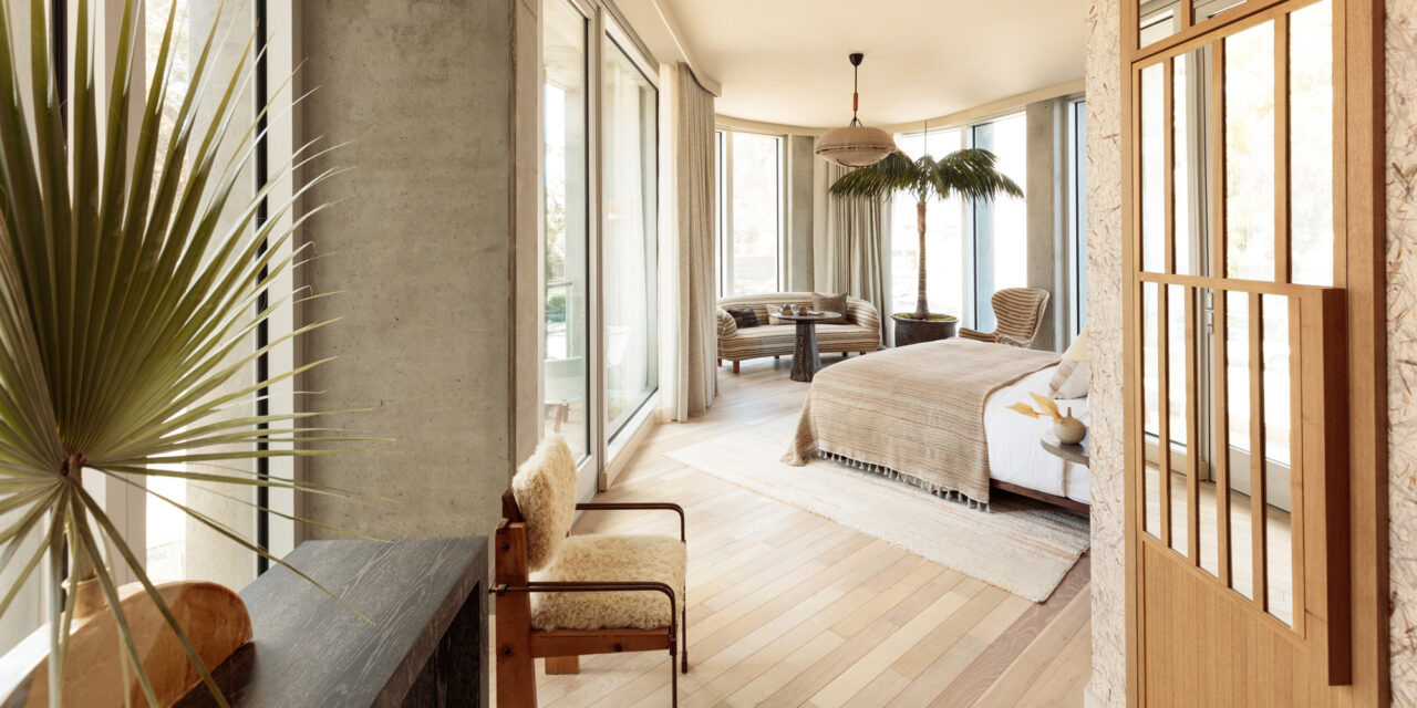 Modern Building Suite entryway