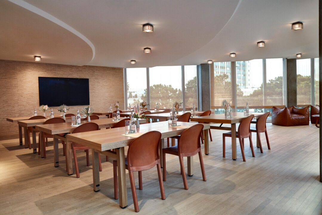 Converge Meeting room with classroom style set up
