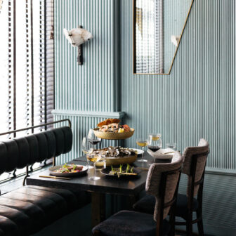Villon restaurant seating