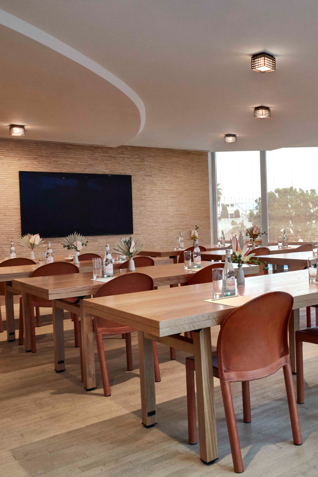 Converge Meeting room with classroom style set up